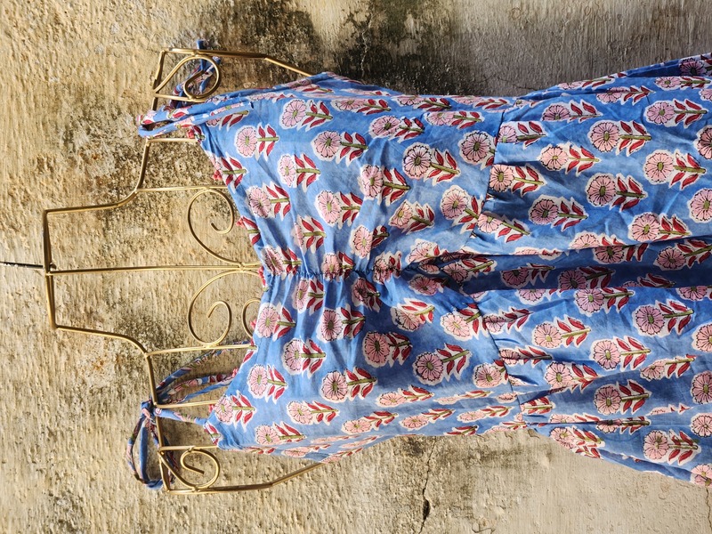 Freya's gentle Scrunch Frill Dress - Blue & Flowers