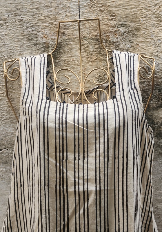 Saira's A-line Dress With a Back Tie - Off-White & Black Stripes