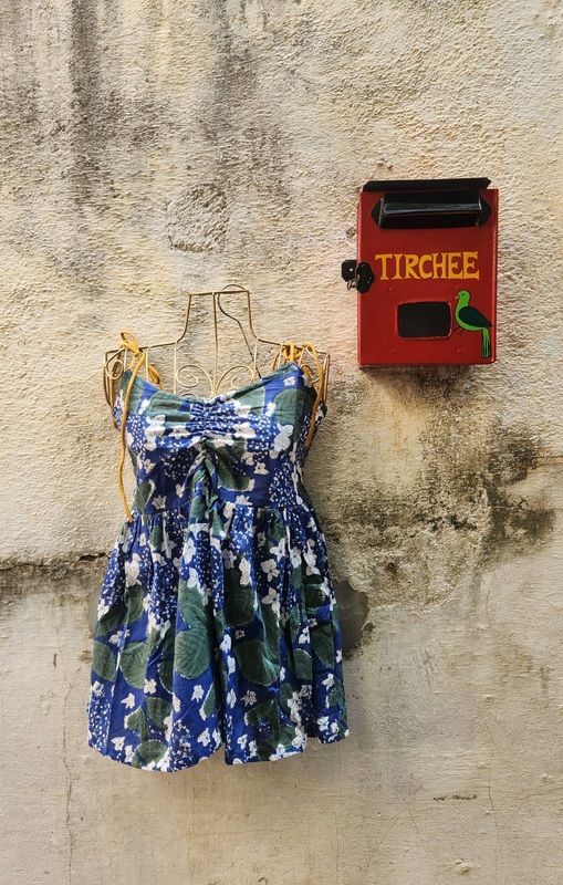 Fitoor's Gentle Scrunch Tube Top - Blue Botanica