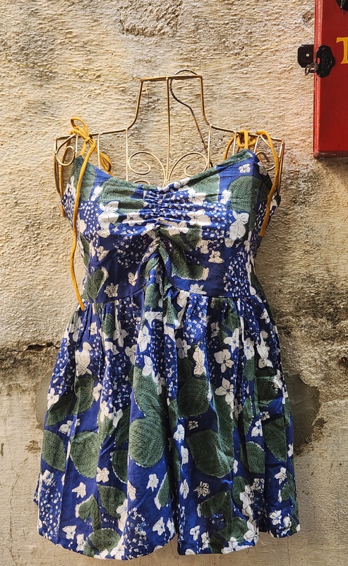 Fitoor's Gentle Scrunch Tube Top - Blue Botanica