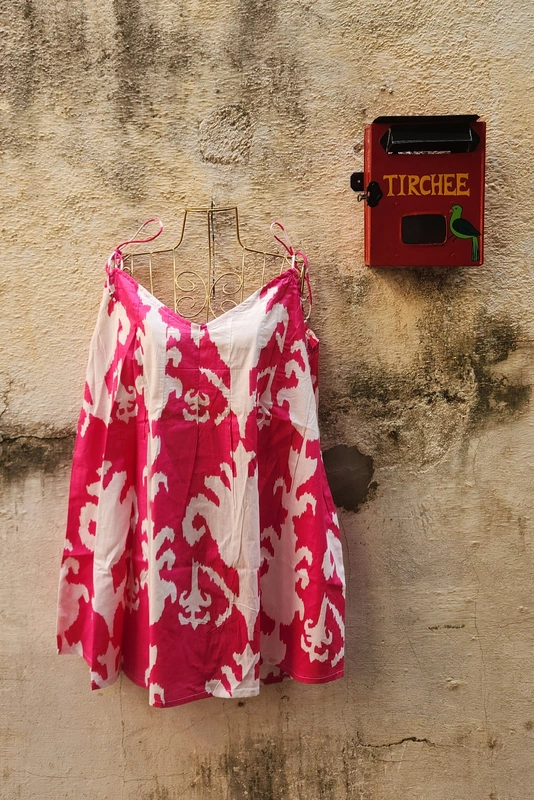 Charu's Pin-Tuck Top- Pink Ikat
