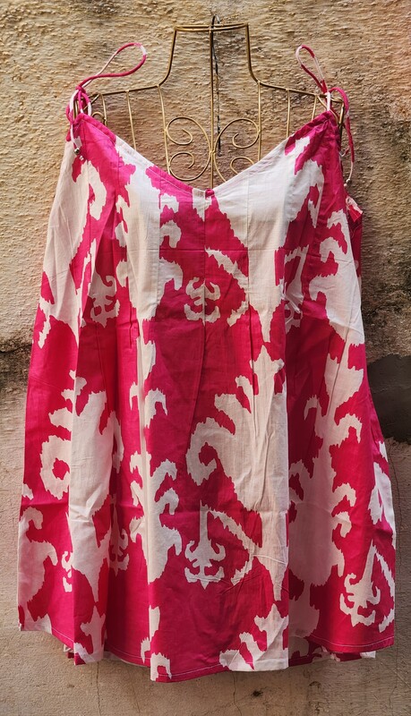 Charu's Pin-Tuck Top- Pink Ikat