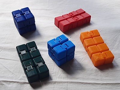 The 3D Printed Infinity Cube