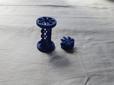 Passthrough Fidget Toy