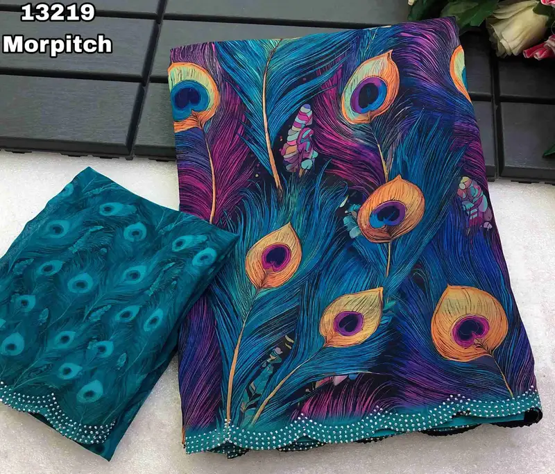 Maina Weightless Chiffon Peacock Feathers Digital Print Saree