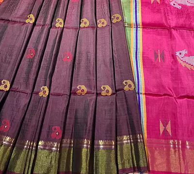Wine color body kalashetra/kalakshetra saree