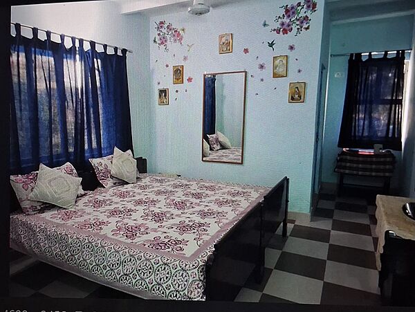 Me2's Blue Haven Arjun Nagar Agra