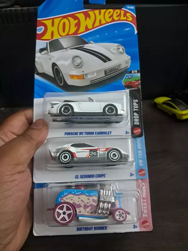 Hot Wheels Porsche 911 Turbo Cabriolet Combo 1