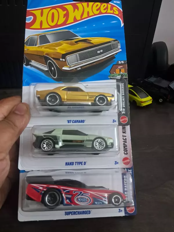 Hot Wheels Hako Type D Combo 2