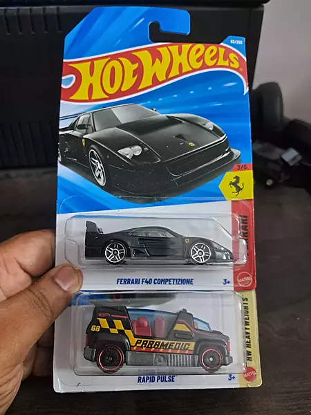 Hot Wheels Ferrari F40 Competizione Combo 2