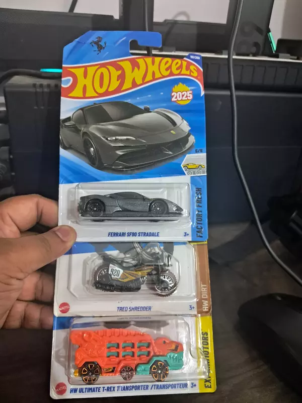 Hot Wheels Ferrari SF90 Combo