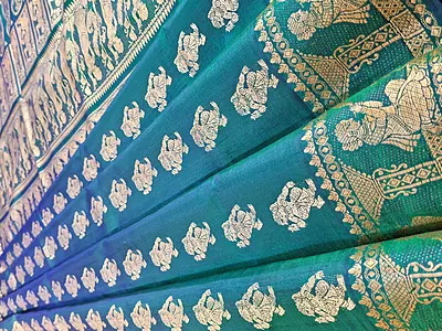Blue green dual tone pure Mulberry silk Baluchari saree