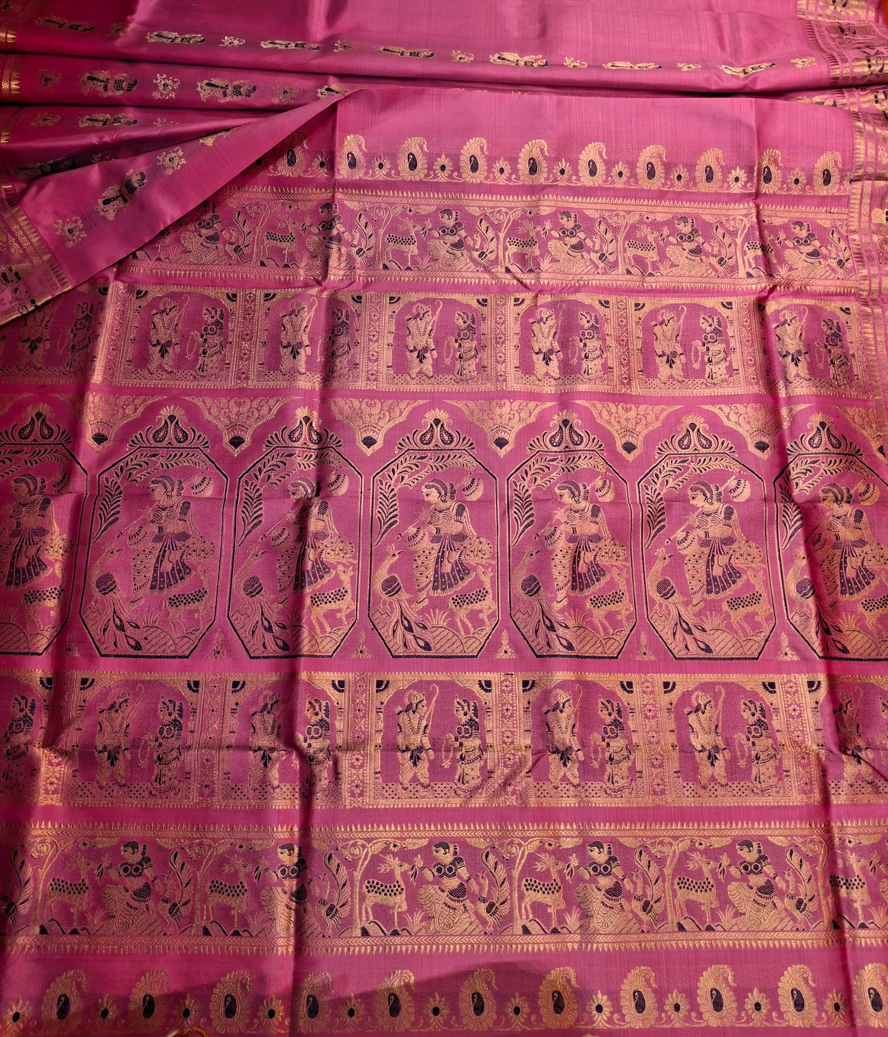 Pink pure Mulberry silk Swarnachari saree.