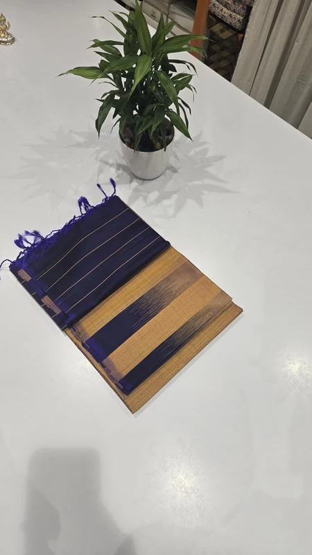 Jute Khadi Pure Silk (1007)