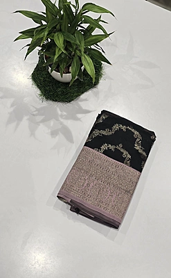 Neclece Silk Fancy