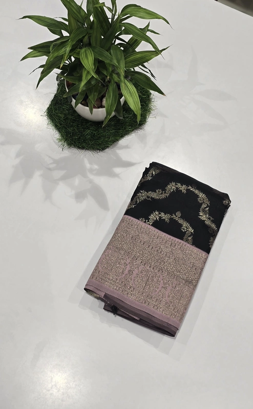 Neclece Silk Fancy