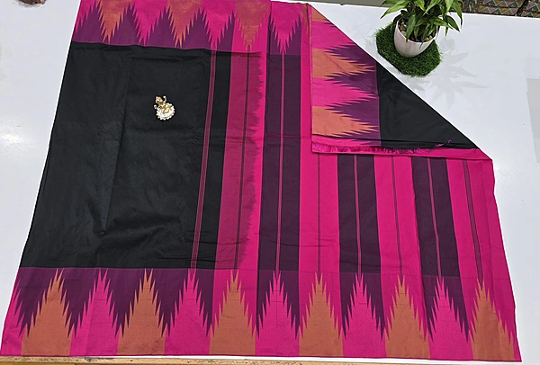 Turning Temple Border Saree