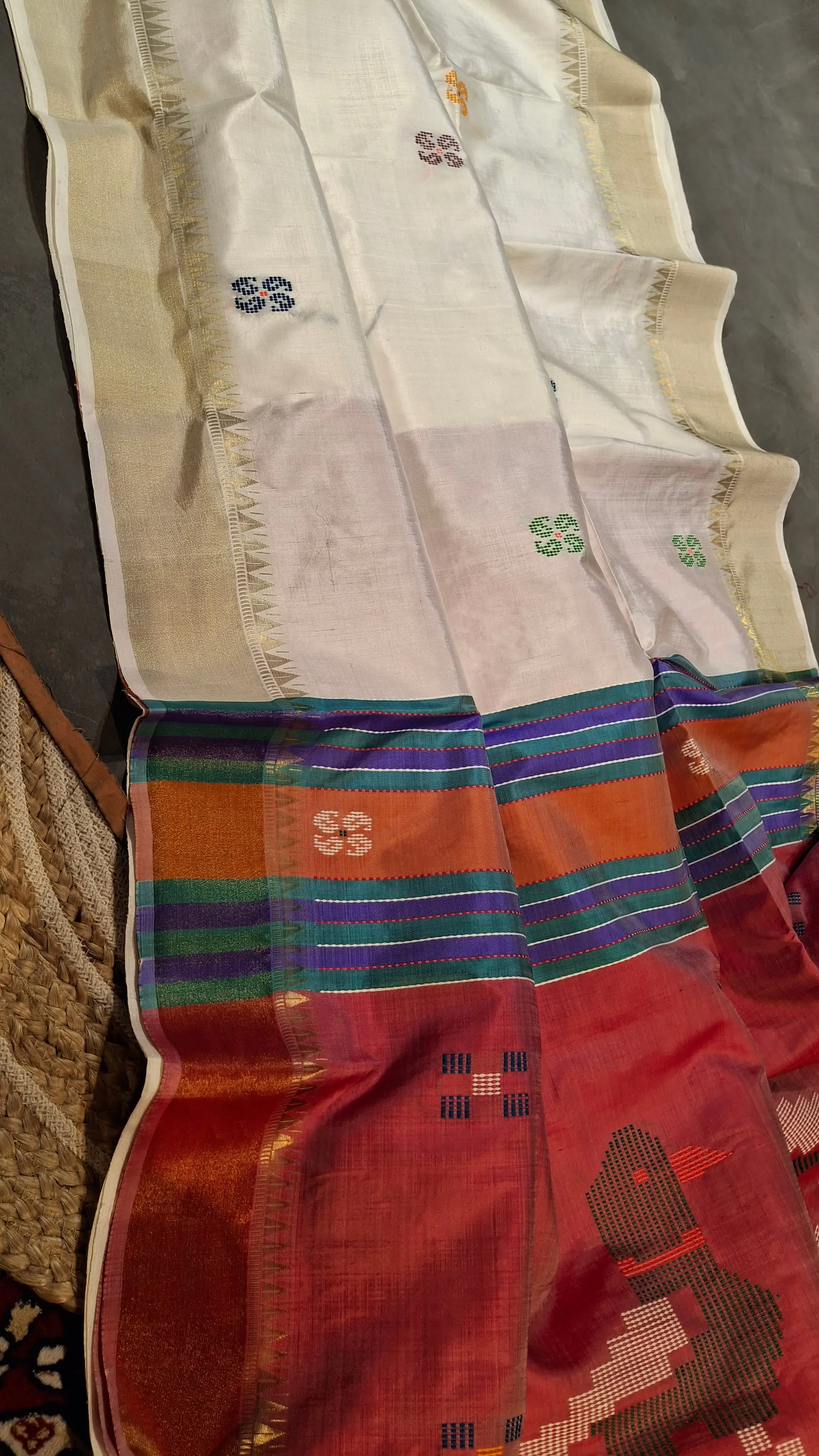 Colour white body golden zari Kalachestra saree with maroon pallu