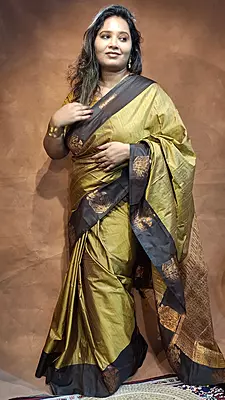 Mustard & Jet Black Semi Silk Kanjivaram Saree with Contrast Blouse Piece