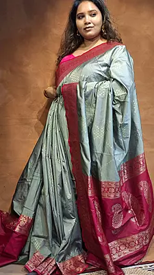 English Green Semi Silk Banarasi Saree with Rani Pink Border & Gold Zari Weaving English Green Semi Silk Banarasi Saree with Rani Pink Border & Gold Zari Weaving