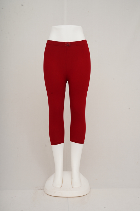 Women Bright Maroon Capri