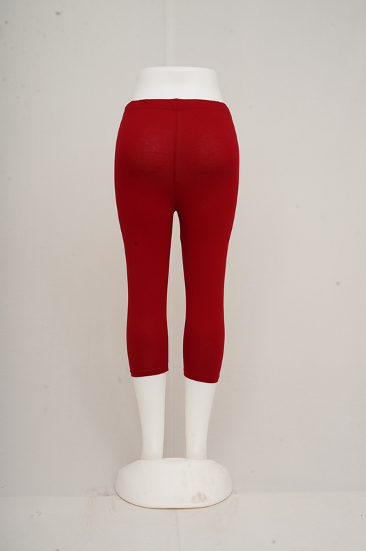 Women Bright Maroon Capri