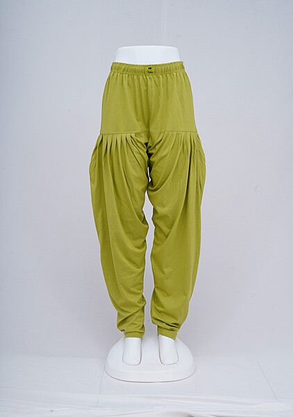 Women Pista Green Patiyala