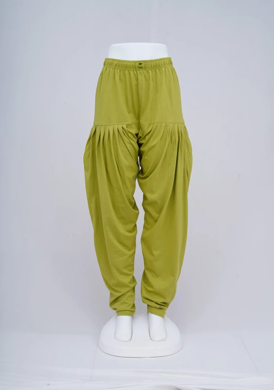 Women Pista Green Patiyala