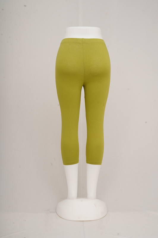 Women Pista Green Capri