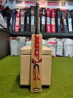 CRICKET BAT MRF VK 300