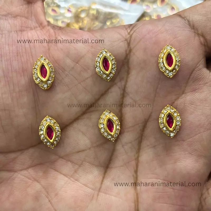 Eye Kundan