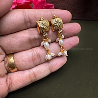 Rice Beads with Square Pattern