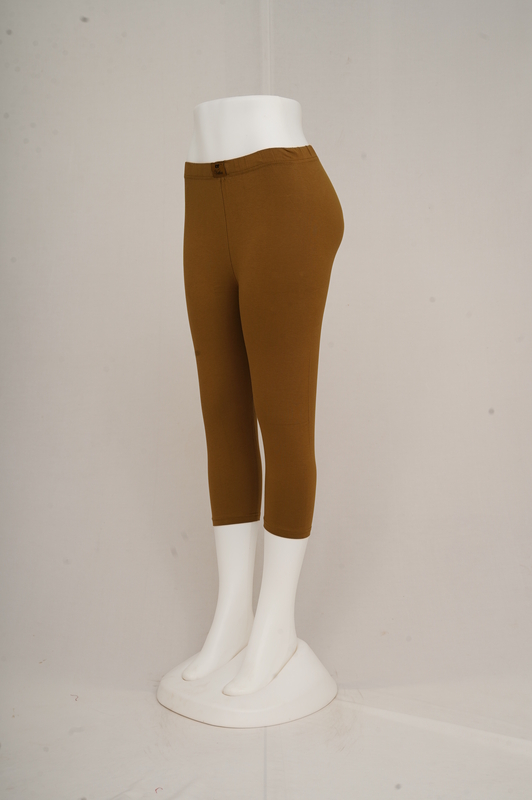 Women Straw Brown Capri