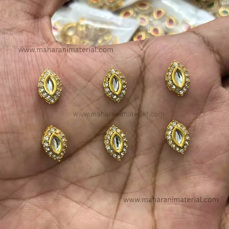 Eye Kundan