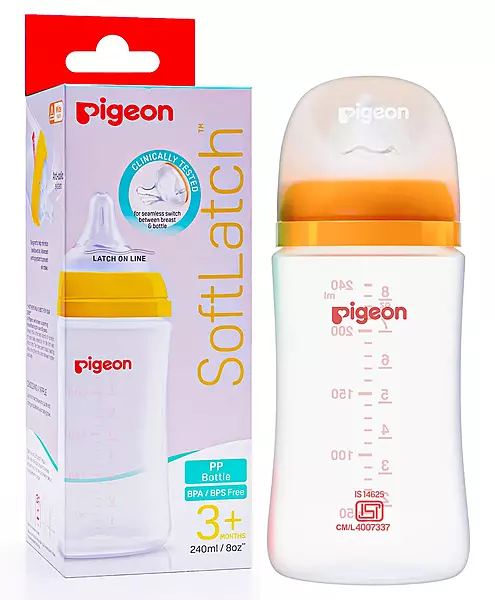 Pigeon Softlatch Glass Feeding Bottle Yellow - 240ML