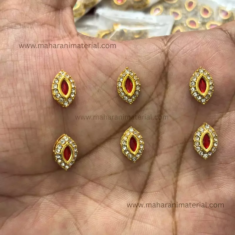 Eye Kundan