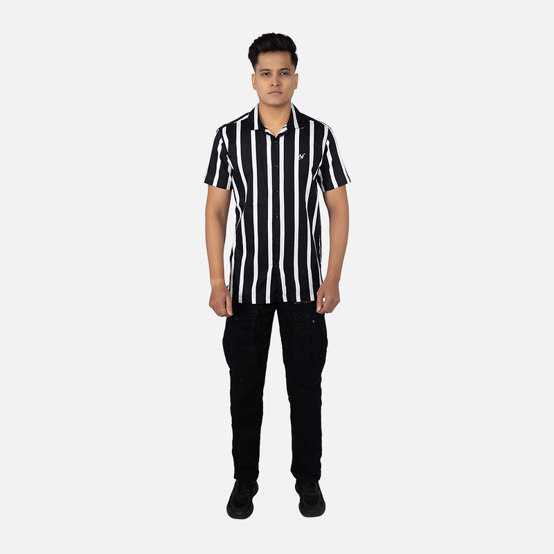 Men Black & White Printed Stripe Hawaiian Shirt