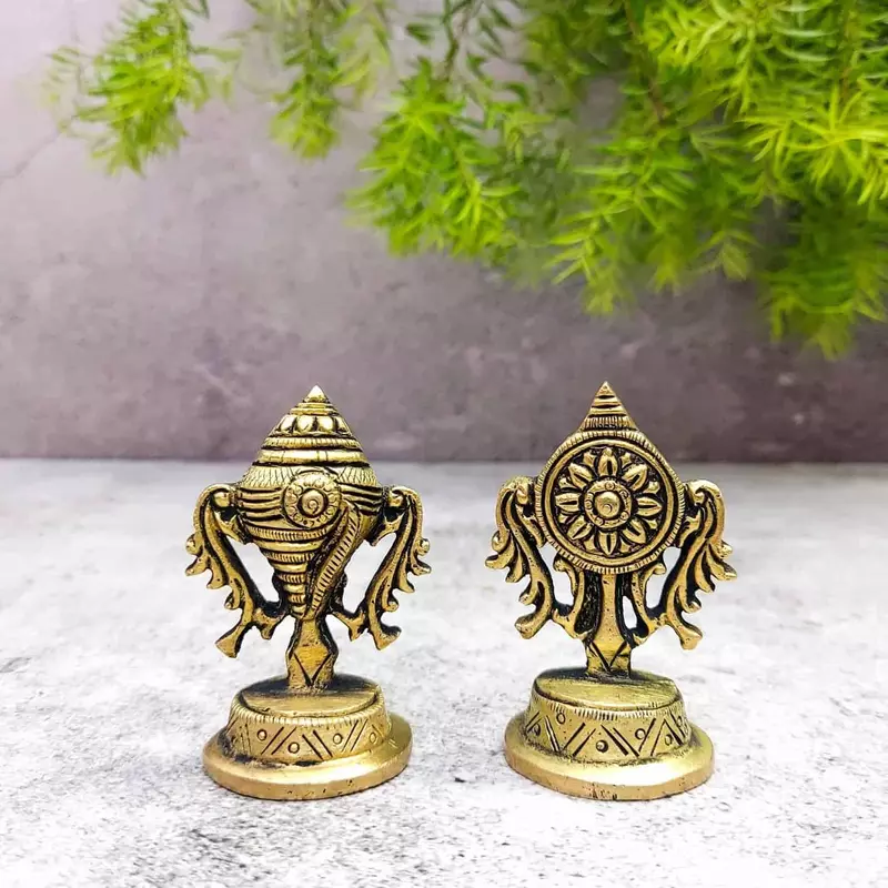 Brass Shanku Chakra Decor Set