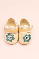 Baby Booties – Unisex Infant Shoes - Dream Daisy (Beige, 0–6M)