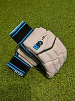 Cricket Batting Gloves -DIAMOND 808 Cricket Batting Gloves -DIAMOND 808
