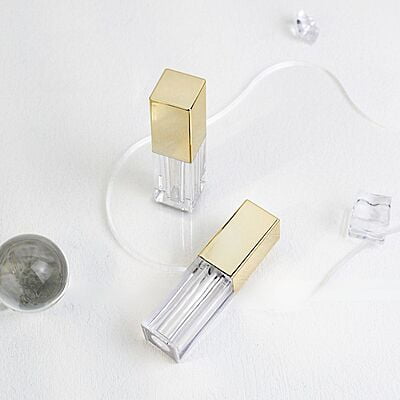 Lipstick - SQUARE - Gold Cap - 4.5ml - Short FAT Container - Acrylic Lipstick - SQUARE - Gold Cap - 4.5ml - Short FAT Container - Acrylic