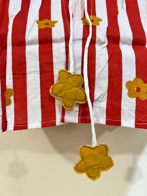 Ishq's Small Anti-fit with Back Open & Tie - Red & White Stripes with Flowers