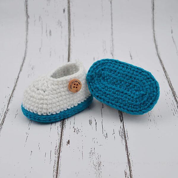 Teal Baby Booties with Double-Layer Sole – Soft & Comfortable Infant Shoes Teal Baby Booties with Double-Layer Sole – Soft & Comfortable Infant Shoes