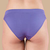 Nykaa V Cut Floral Lace Hipsters NYP361