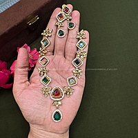 Multicolor diamond shape neckpiece