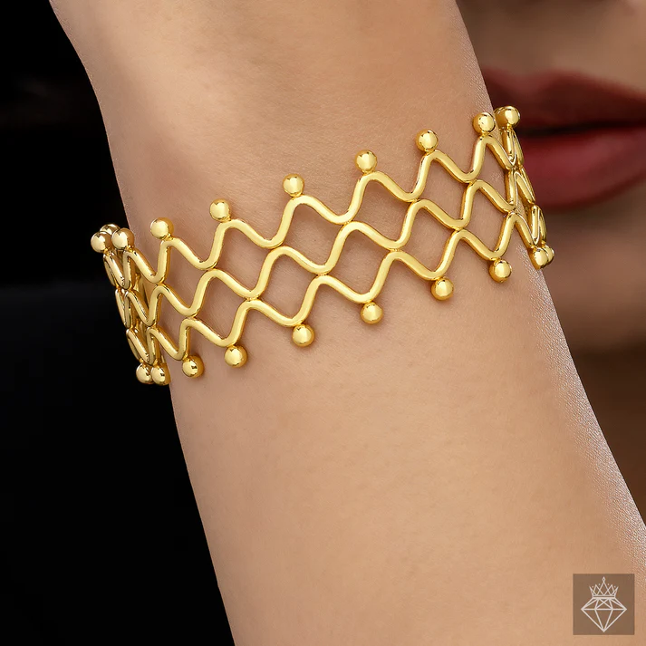 PRAO Anti-Tarnish Golden Bangle Bracelet