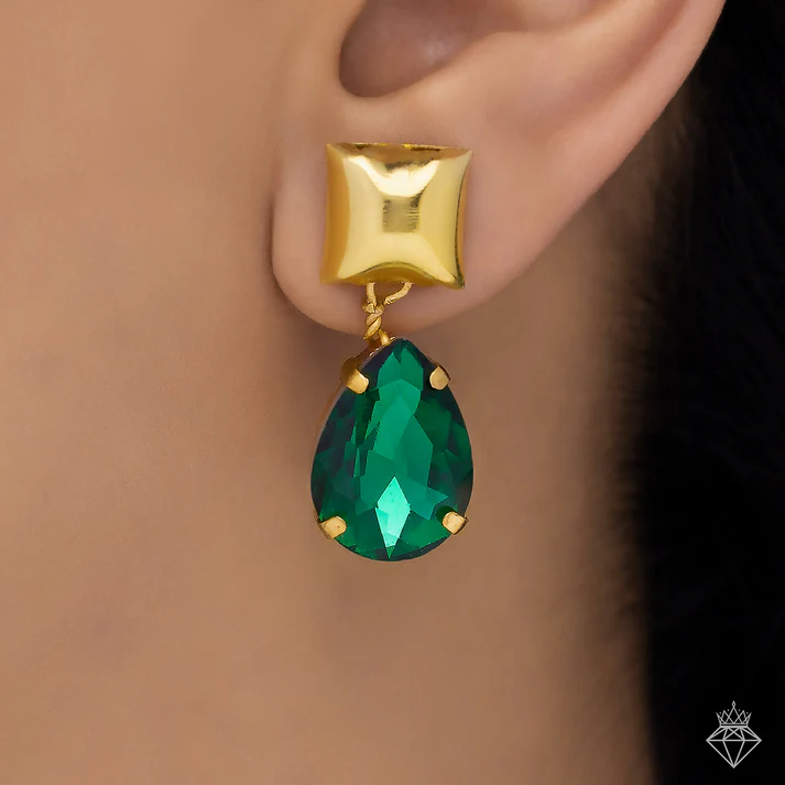 Anti-Tarnish Crystal Necklace Set With Earrings