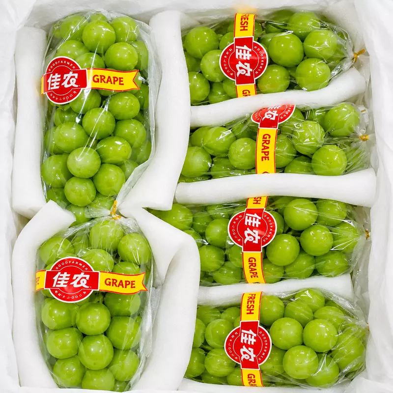 Shine Muscat Green Grapes