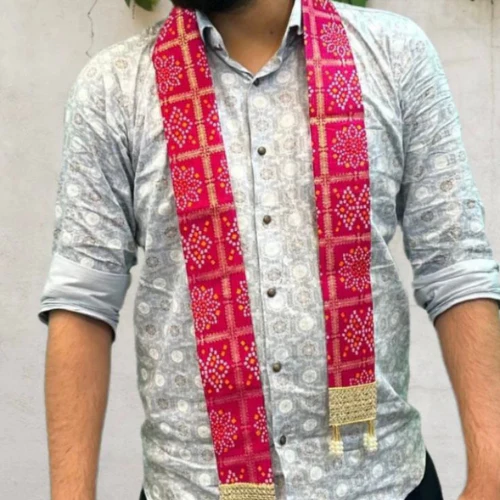 Bandhej Golden Print Welcome Dupatta