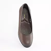 La Maidens Brown Ballet Flats